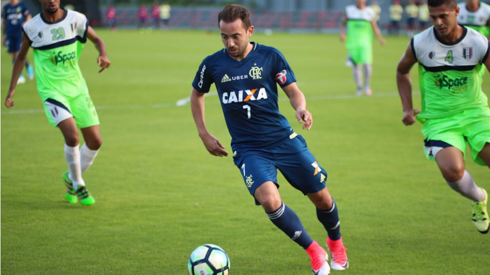 Everton Ribeiro Flamengo Barra da Tijuca 2017