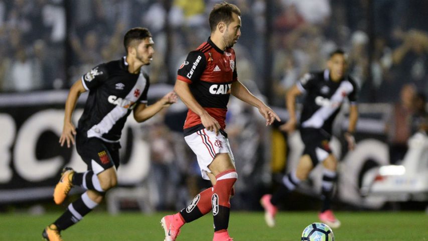 Everton Ribeiro Flamengo Vasco São Januário 2017