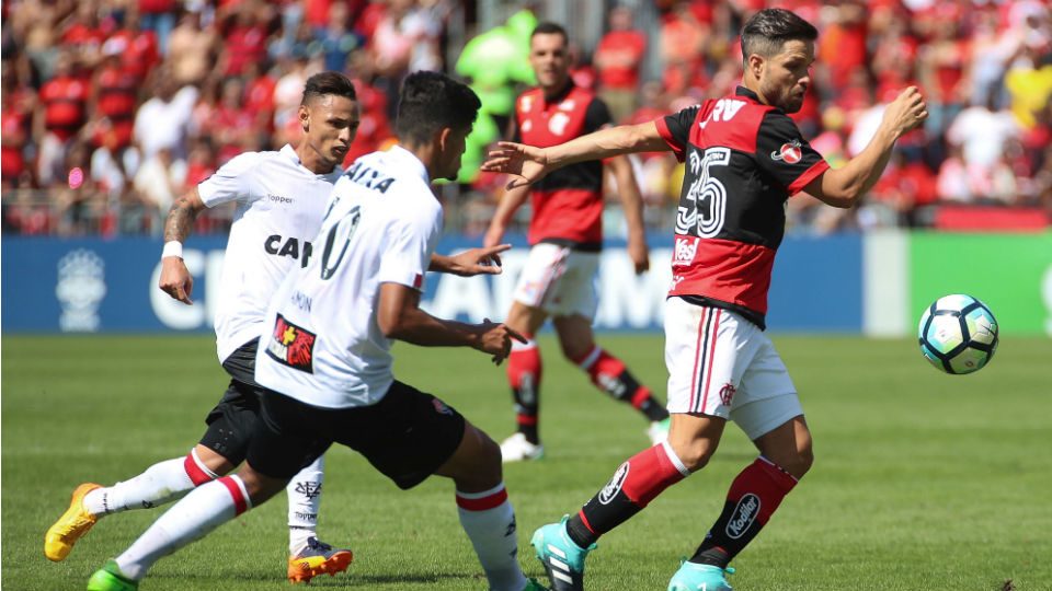 Diego Flamengo Vitória 2017