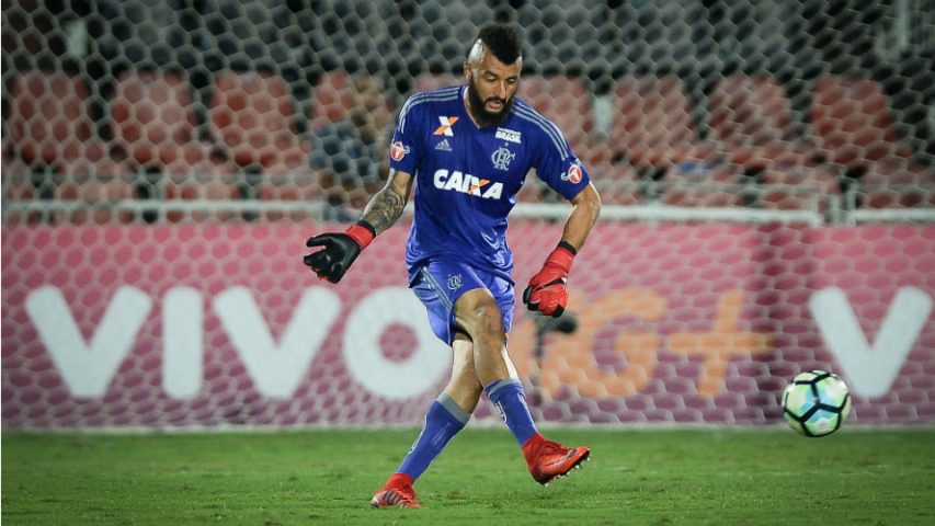 Alex Muralha Flamengo 2017 Santos Ilha do Urubu