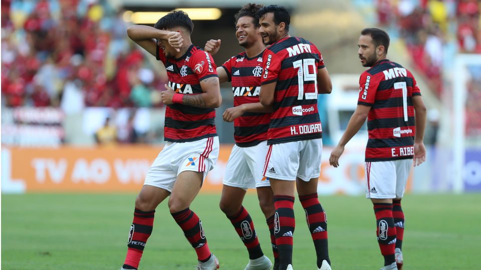 Lucas Paquetá Willian Arão Flamengo 2018 Atlético-MG