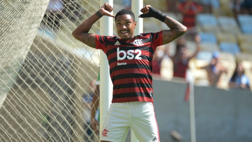 Vitinho gol Flamengo Maracanã