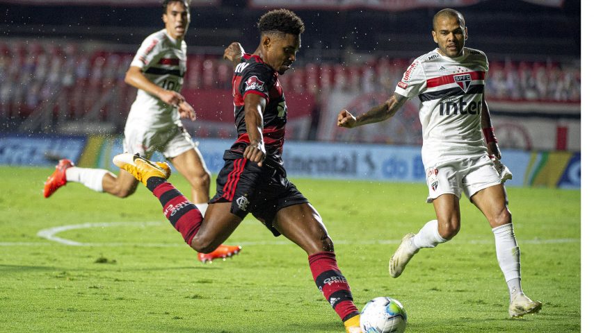 Vitinho Flamengo São Paulo Morumbi Copa do Brasil 2020