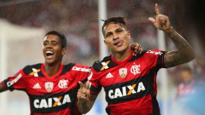 Guerrero Flamengo Maracanã Atlético-PR Libertadores 2017