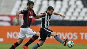 João Paulo Lucho González Botafogo Atlético-PR 2017