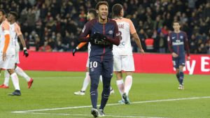 Neymar PSG rindo gargalha