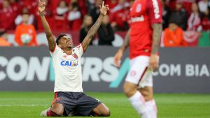 Vitinho Flamengo primeiro gol Internacional Beira-Rio 2018