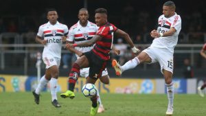 Vitinho Flamengo São Paulo Morumbi 2018
