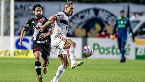 Diego Benítez Vasco Flamengo São Januário Brasileiro 2020