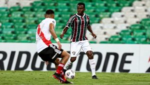 Cazares Fluminense Libertadores 2021 River Plate